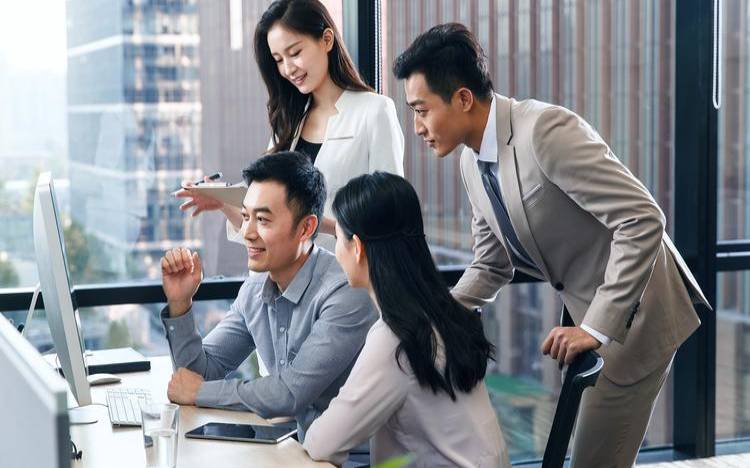 职场打拼靠的是什么（稳定工作好还是打拼好）