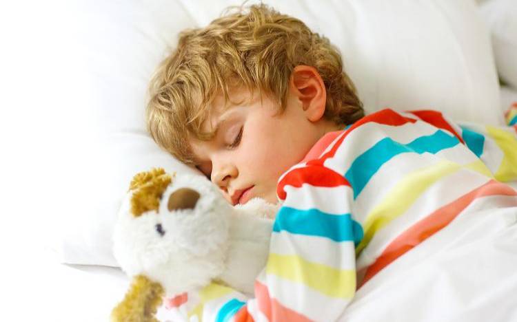 老梦见小孩丢了什么预兆（梦见漂亮的外国小孩）