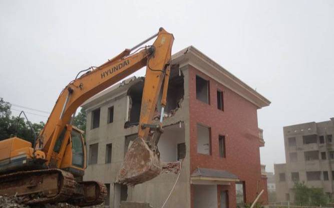 梦见拆房子房屋倒塌（梦见造房子意味着什么）