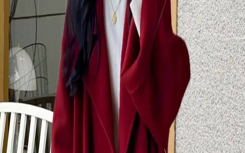 女人本命年谁买红衣服（本命年红色必须别人买吗）