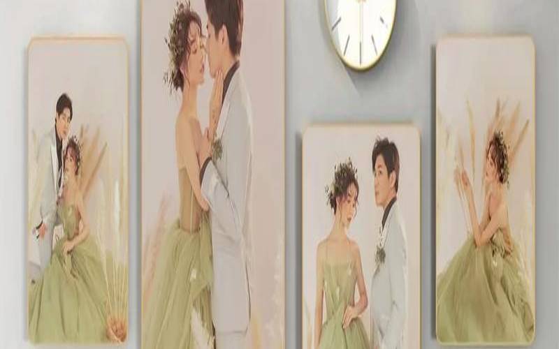 沙发上挂结婚照好不好（沙发后边挂结婚照好吗）