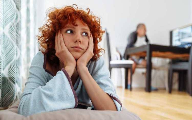 女人梦见自己去买药吃（梦见给自己买药是什么预兆）