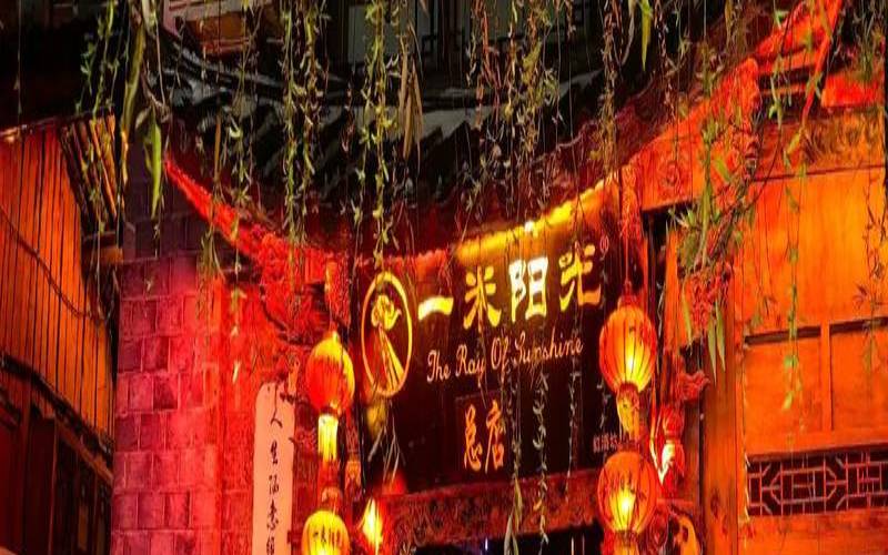 梦见一场凶杀案（梦见老街老巷）