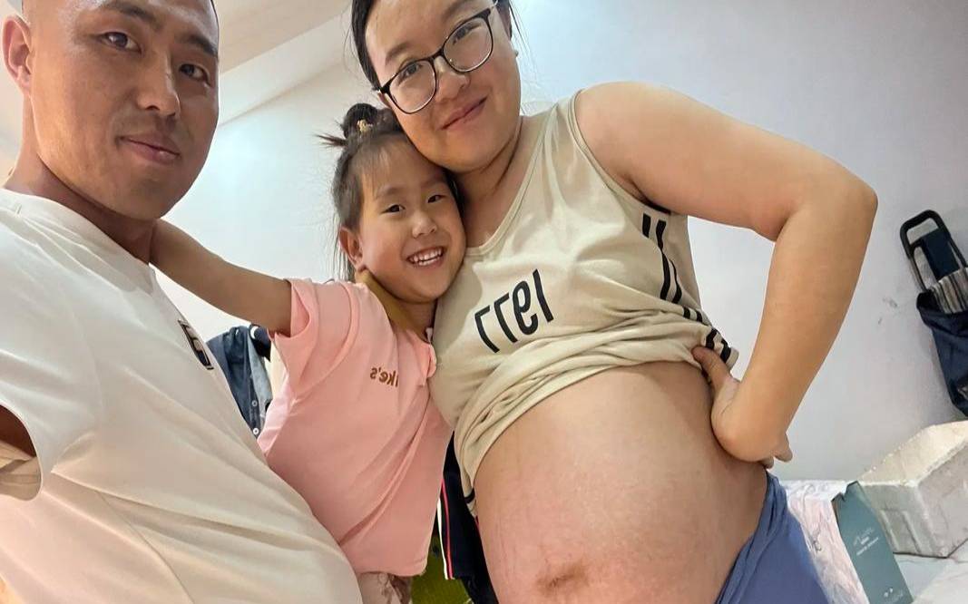 梦到姐姐生了个女儿很聪明（梦见自己亲姐姐生孩子）