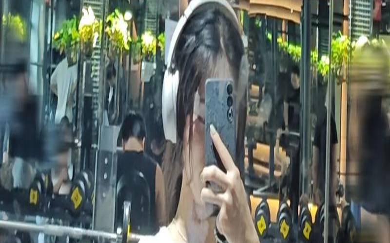 拍人肩膀的大忌讳（拍人肩膀是借运吗）