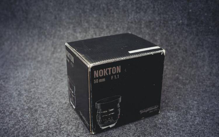 梦见黑色水是什么意思（周公解梦梦见黑水怎么解释）