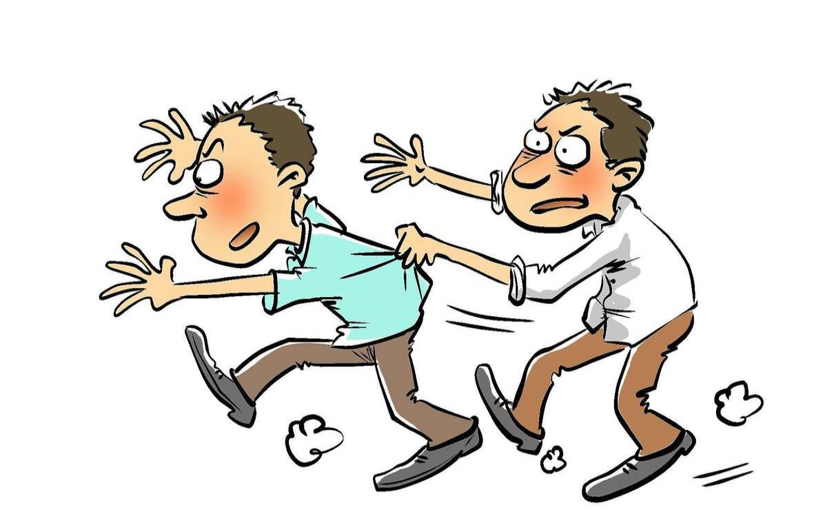 做梦梦见别人打架流血了（梦见别人打架出血了好不好）