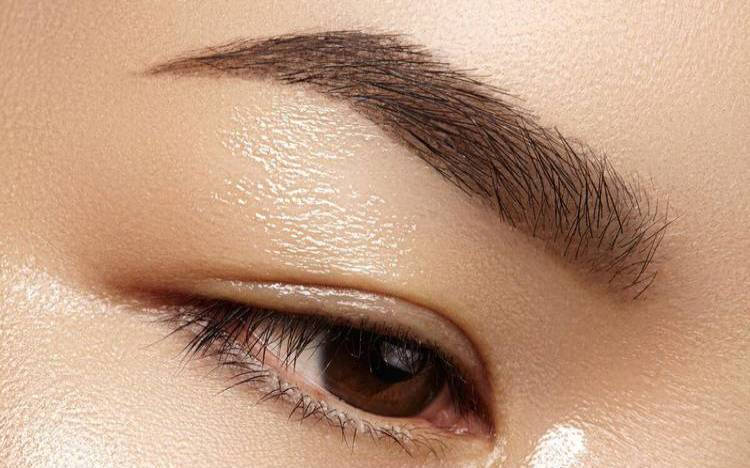 女人左眼皮跳是好兆头吗（左眼皮跳24小时预兆女性）