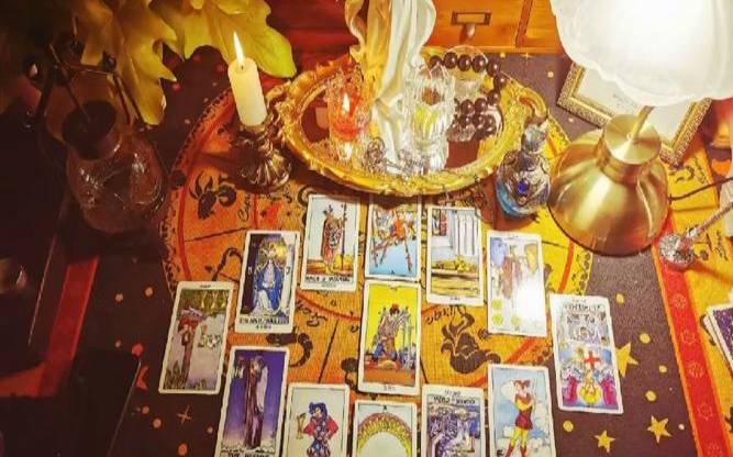 塔罗测他到底爱不爱我（塔罗占卜他内心有多爱你）