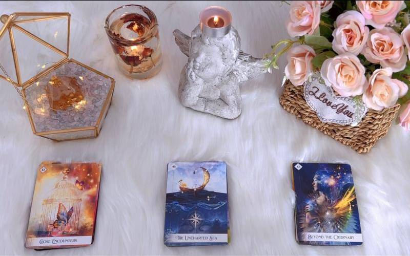 安娜塔罗牌占卜（Anna塔罗占卜2025）