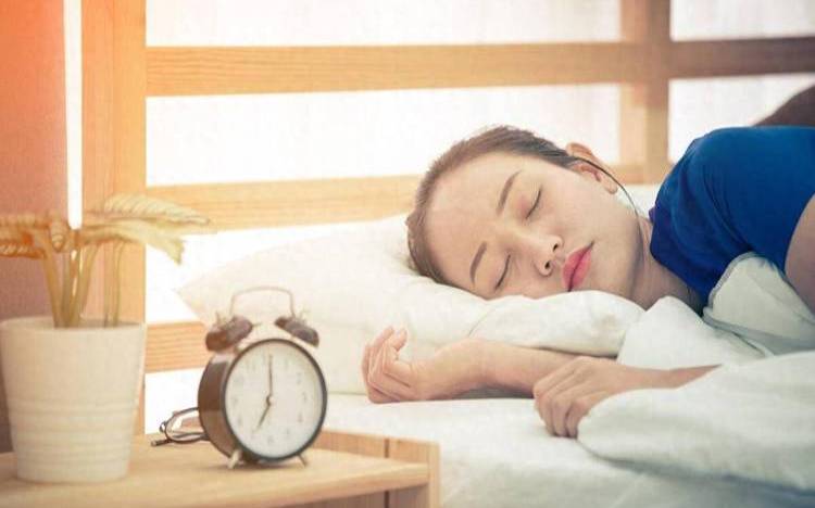 梦见自己亲人死了是什么（梦见亲人出车祸是什么意思）