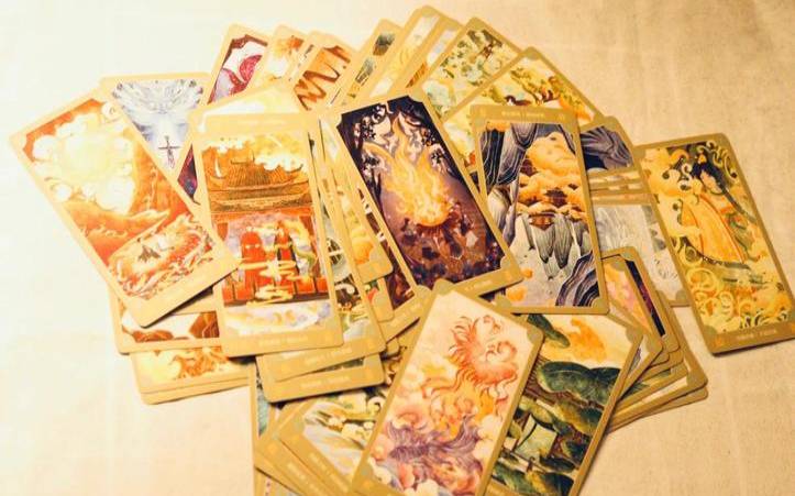 塔罗牌和周易的区别（塔罗牌可信度高吗）