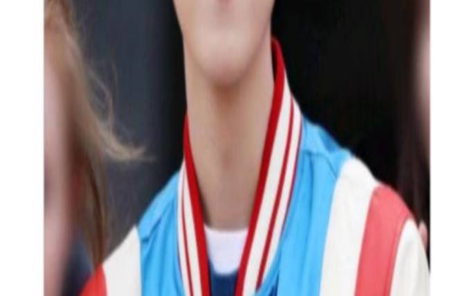 鹿晗的星座是什么星座（鹿晗有多少资产）