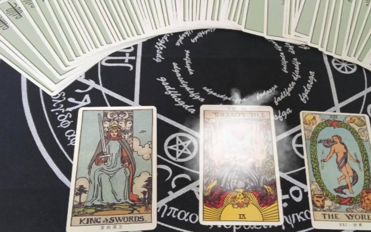 塔罗牌为什么不能算彩票（学塔罗牌要多少学费）