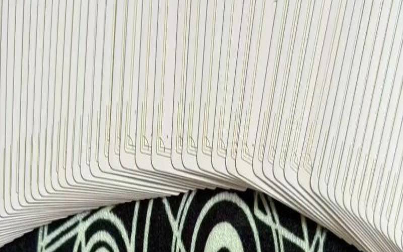 塔罗占卜他爱不爱你（塔罗占卜他爱你还是别人）