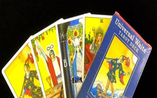 初学者买哪种塔罗牌好（塔罗牌初学者买哪种）