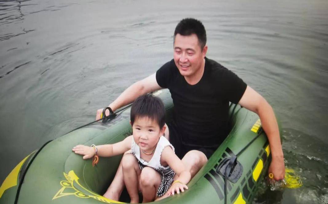 找了一个离异带孩子的男人（一个离异带女儿的男人）