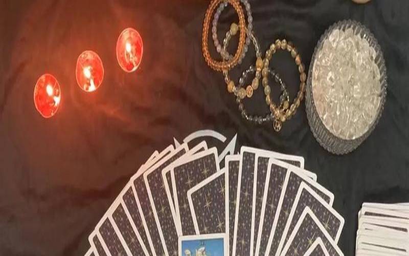 灵摆调频对感情有用吗（塔罗牌要抽牌灵吗）