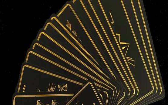 夜听塔罗牌占卜（塔罗牌接单平台）