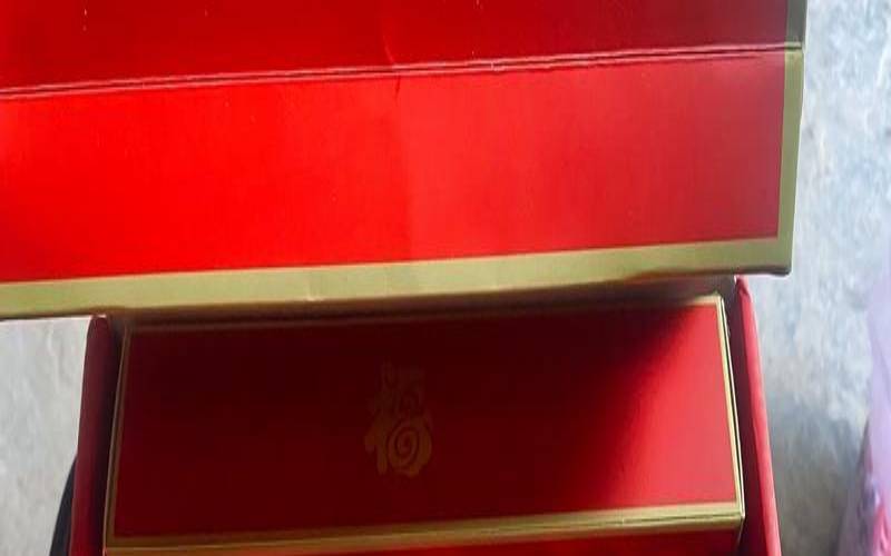 送本命年的人什么礼物好（本命年感谢送礼物的人）