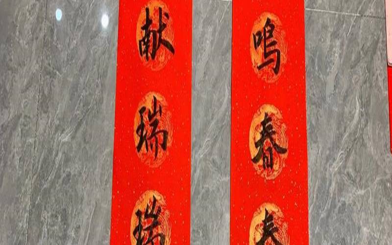 居家大门对联大全五字（农村庙门九言对联大全）