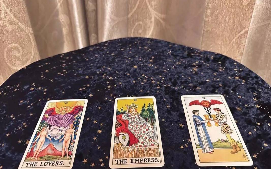 爱莎塔罗本周星座运势12月（爱莎塔罗占卜品牌）