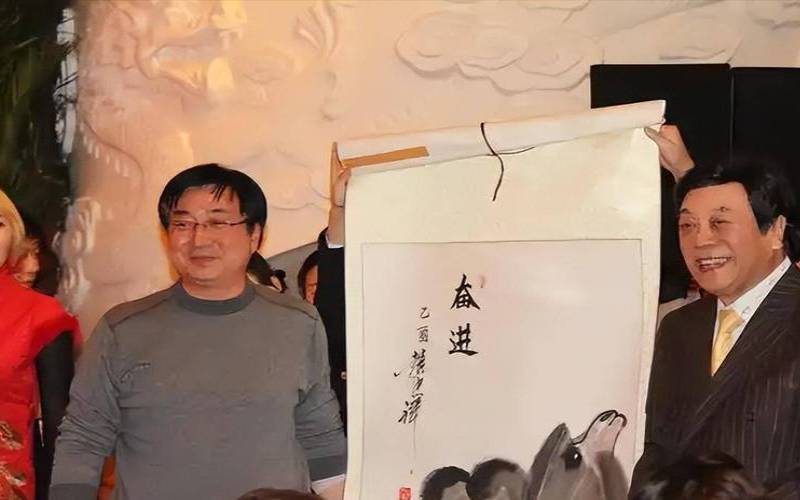 赵忠祥的八字解析（高云翔八字命理）